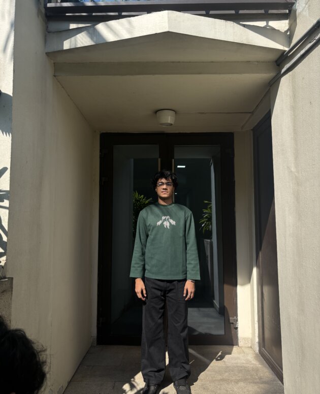 Shadow Moss Sweatshirt